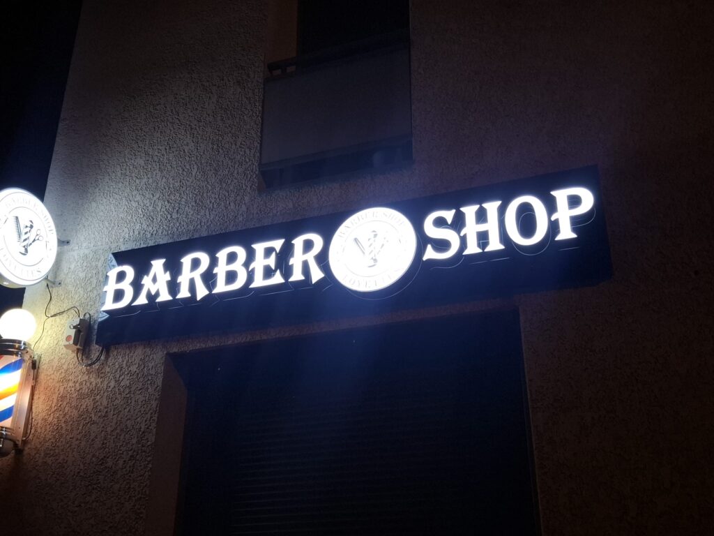 Enseigne lumineuse sur mesure – BDHOP