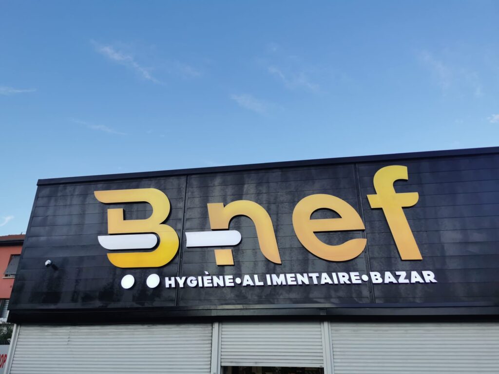 Enseigne lumineuse sur mesure – BNEF